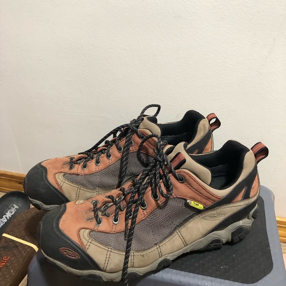 I Oboz Footwear Crispi Men's Dry Waterproof Hiking Leather Shoes. Size 10
